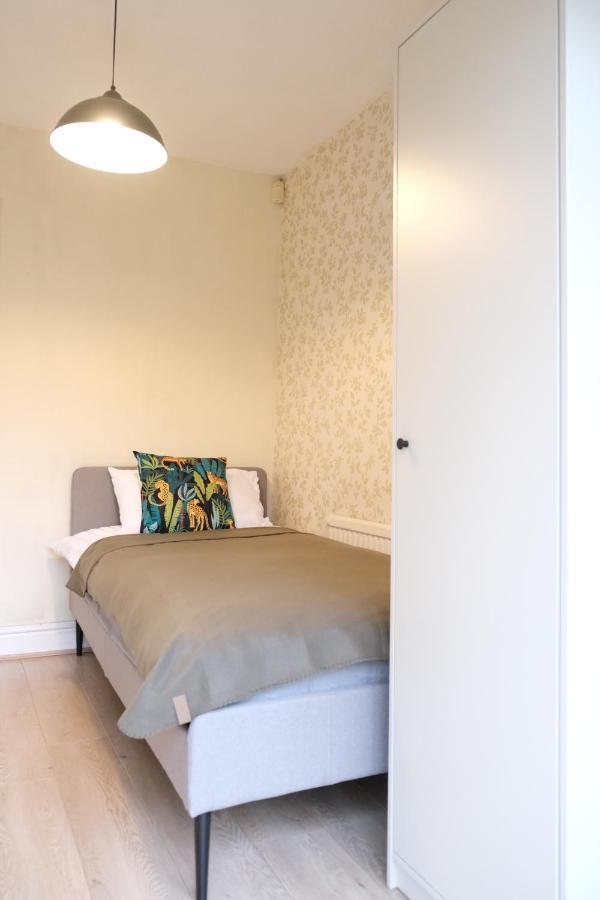 Bee Stays - Maliston House Great Sankey Exterior photo